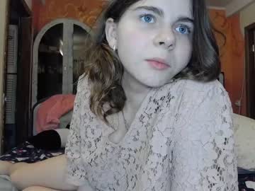 latina cam couple alex_sarah_sex image #4191697