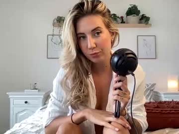 latina cam girl taylorslittlekingdom image #4129994