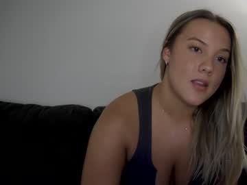 latina cam girl varsitybaby000 image #3276669