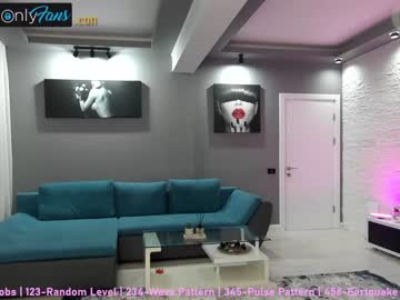 latina cam girl haileygrx image #693124