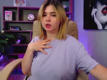 latina cam girl mili_mi image #1531651