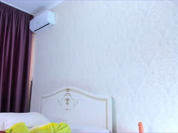 latina cam girl akura_01 image #775882