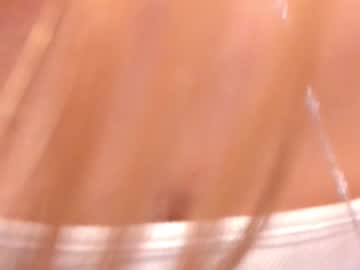 latina cam girl linellali image #1835071
