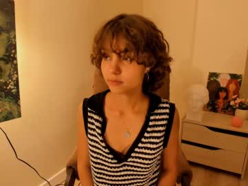 latina cam girl lenaelisabeth image #3711095