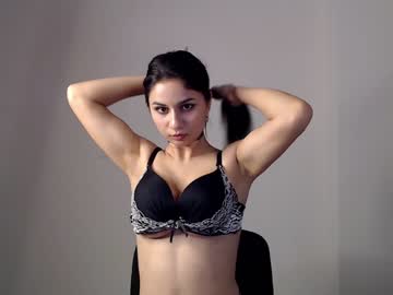 latina cam girl angelina_jolie_18 image #4046870