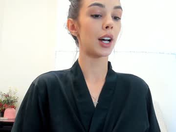 latina cam girl hotfallingdevil image #2393779