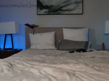 latina cam couple ari_lovexo image #3194988