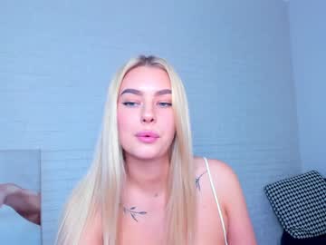 latina cam girl 8a8y_nura image #1087527
