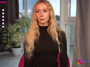 latina cam girl vika54784 image #2398090
