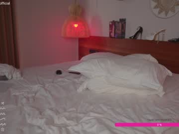 latina cam girl emilia98xxx image #3747405