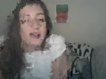 latina cam couple a_mariejuana69 image #3033337