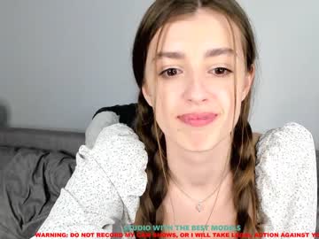 latina cam girl coy_amina image #237131