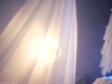 latina cam girl peach_me image #684120