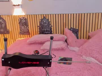 latina cam girl little_effy18 image #3633586