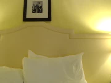 latina cam girl maee23 image #2696443