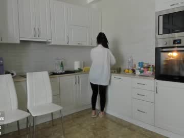 latina cam girl sweety_rinushka_ image #1505168