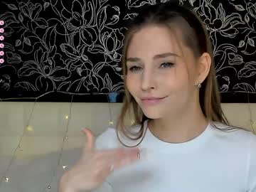latina cam girl queenafina image #4094656