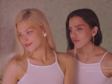 latina cam girl _2strangers image #1617818