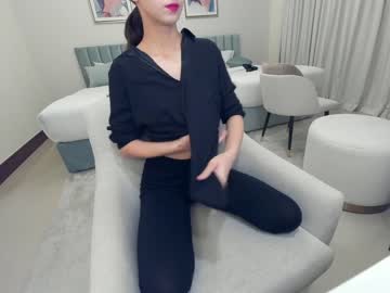 latina cam girl ehotlovea image #3516928