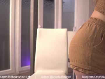 latina cam girl leahsunshine image #3175873