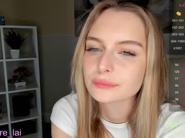 latina cam girl darelleeverist image #4238056