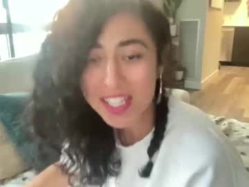 latina cam couple itssofiafox image #4634456