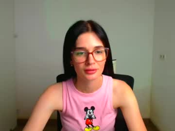 latina cam girl july_berry image #4653324