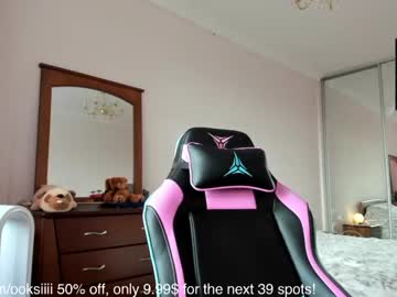 latina cam girl oksanafedorova image #1299188