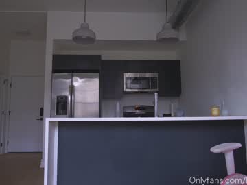 latina cam girl bailey_eilish image #1094655