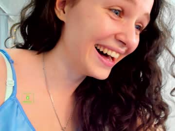 latina cam girl demurelixir image #1028065