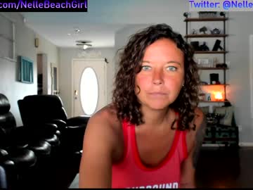 latina cam girl nellebeachgirl image #1993018