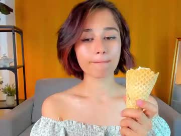 latina cam girl darelleheritage image #4634259