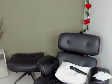 latina cam girl roberta_lipa image #2711863