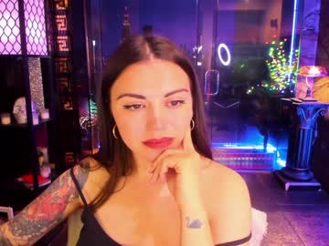 latina cam girl alma_pearl image #2125747