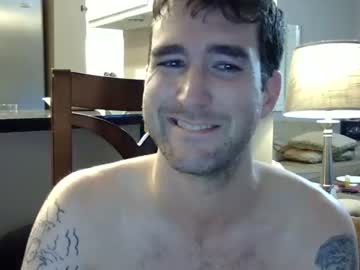 latina cam man hugelittleguy image #2149655