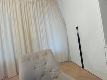 latina cam girl ehotlovea image #4225484