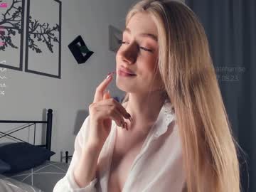latina cam girl kateharrise image #3307162