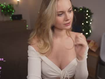 latina cam girl your_kat image #3940652