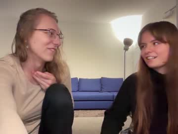 latina cam girl lillybambus image #3749662