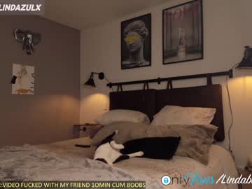 latina cam girl lindabluee image #4445361