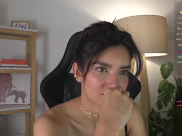 latina cam girl pookie_poo image #3582925