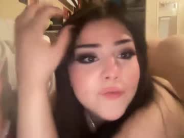 latina cam girl x3lili image #4480244