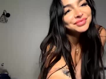 latina cam girl emjayyplays image #4192326