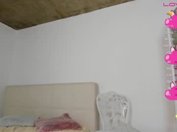 latina cam girl oliviabr0wn image #3154220
