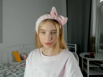 latina cam girl solsticea image #4709338