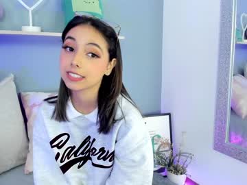 latina cam girl saschaholmen image #1844143