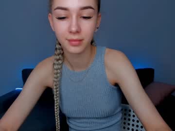 latina cam girl holly____ image #2150771