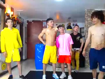 latina cam man sextwinksx image #3764599