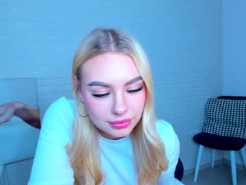 latina cam girl 8a8y_nura image #1216579