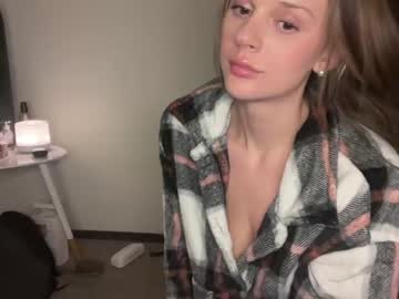 latina cam couple 2prettylittlething2 image #4087585